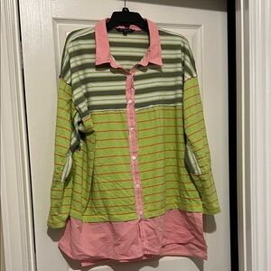 Davi &Dani High-Low Striped Top